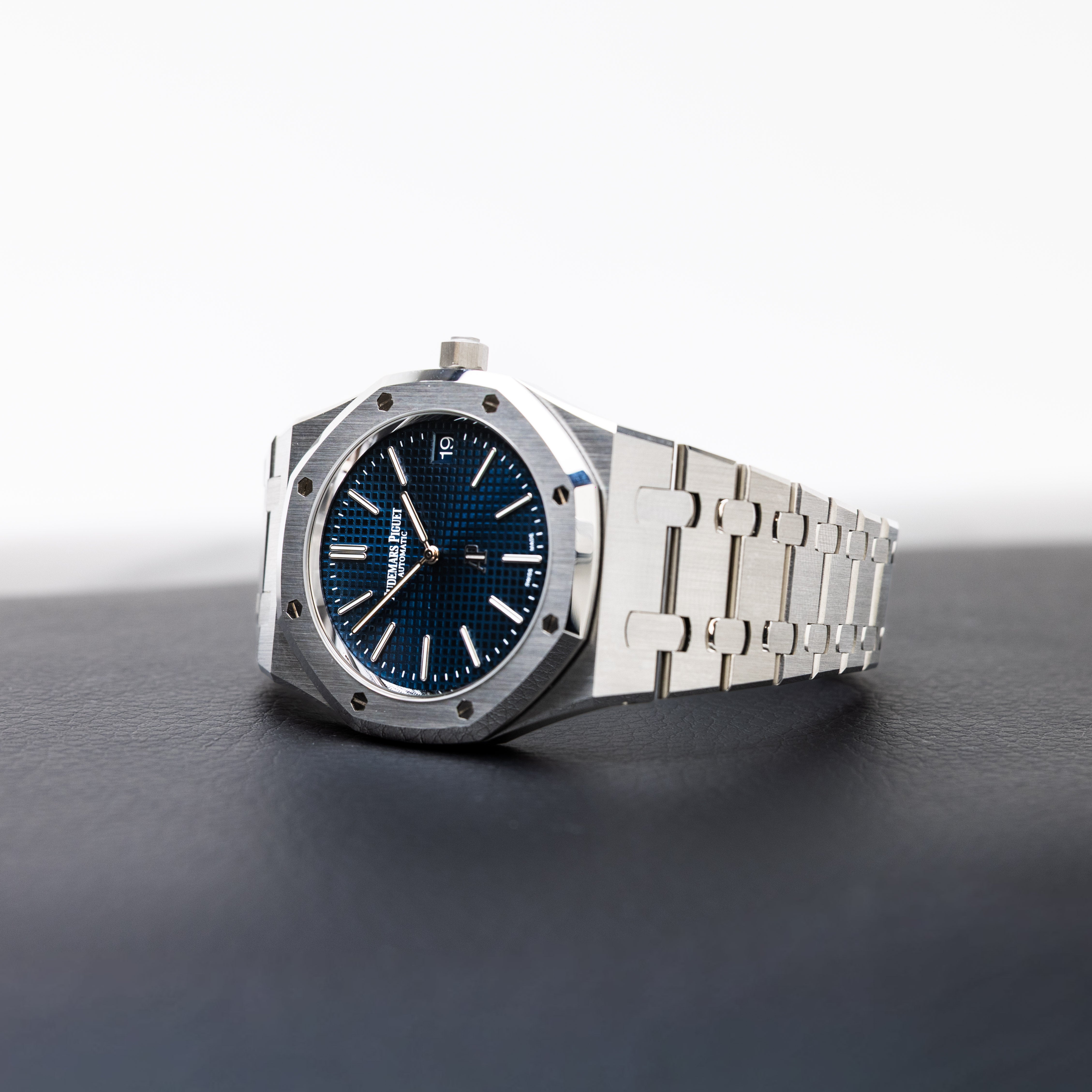 Audemars Piguet Royal Oak Jumbo - 16202ST Blue Dial