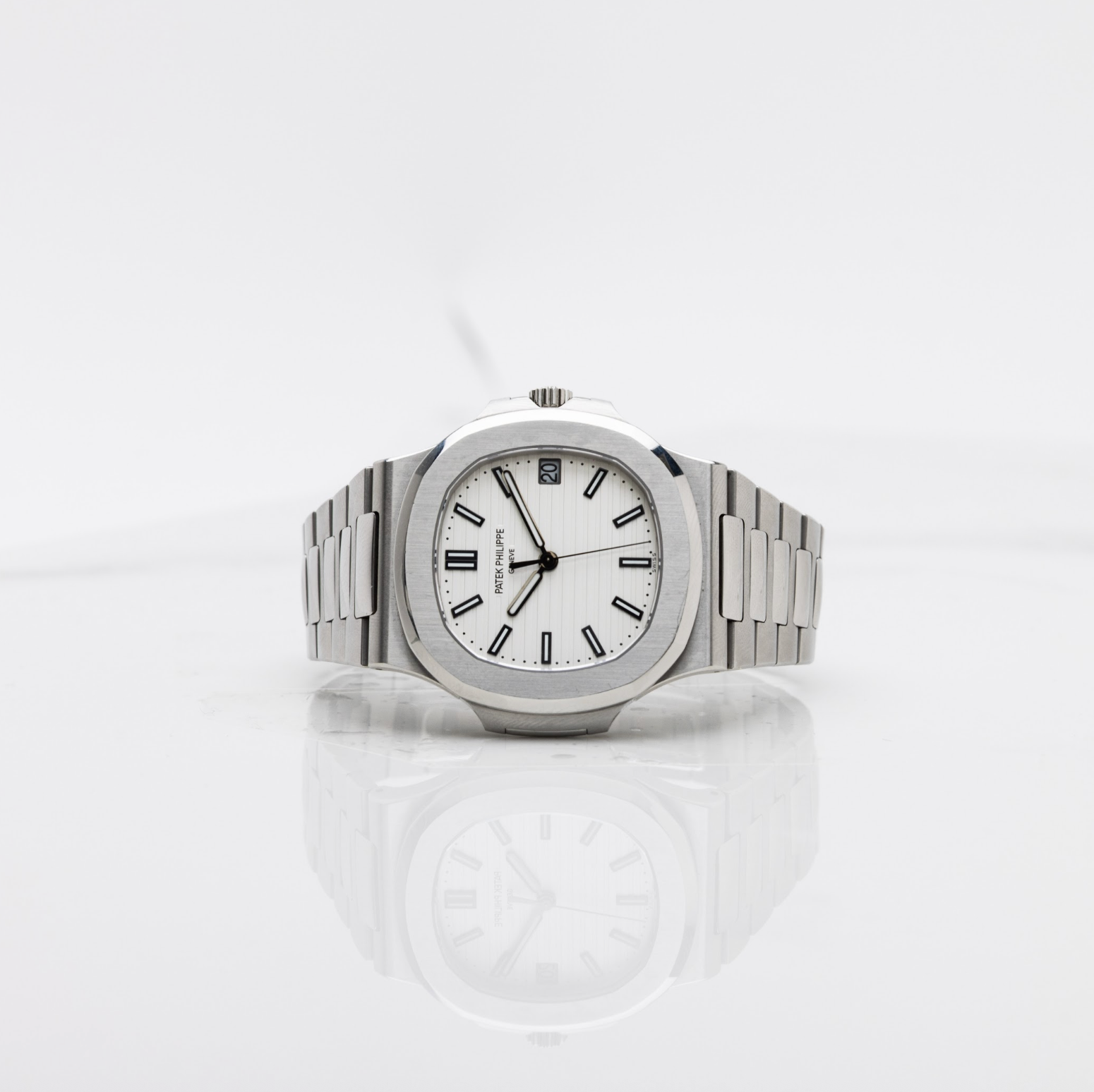 Patek Philippe Nautilus - 5711/1A White Dial