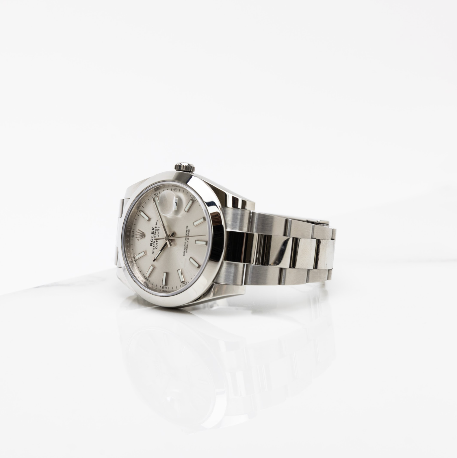 Rolex Datejust - 126200 Silver Dial