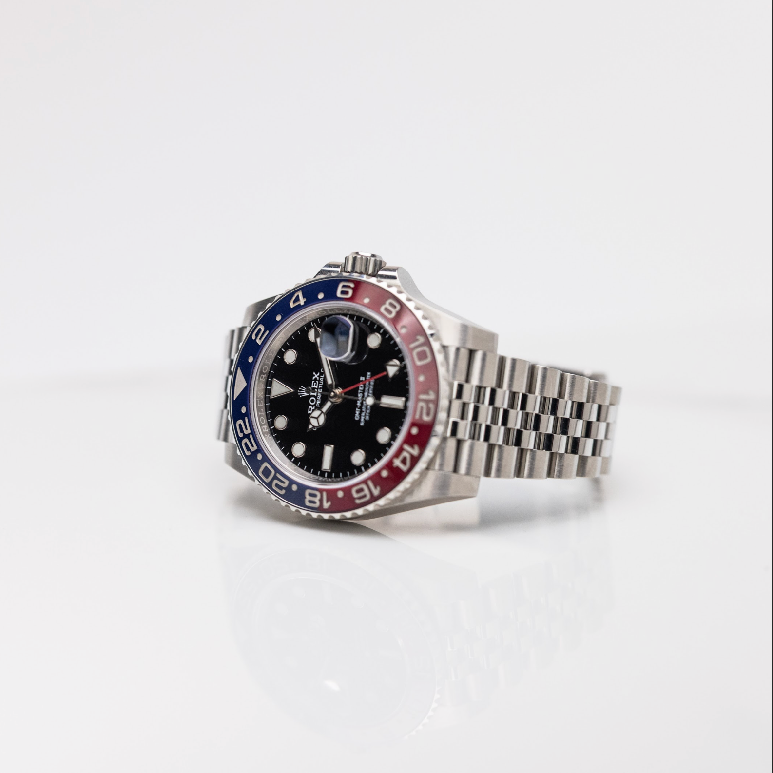 Rolex GMT-Master - 126710BLRO Pepsi