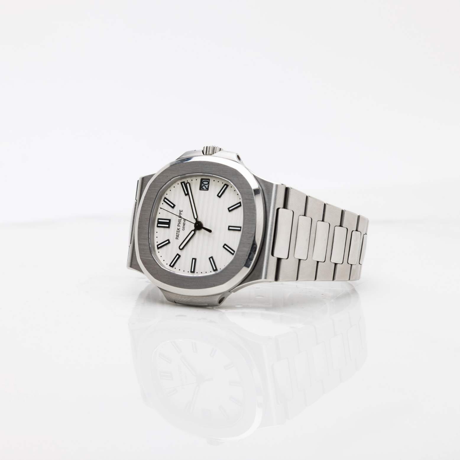 Patek Philippe Nautilus - 5711/1A White Dial